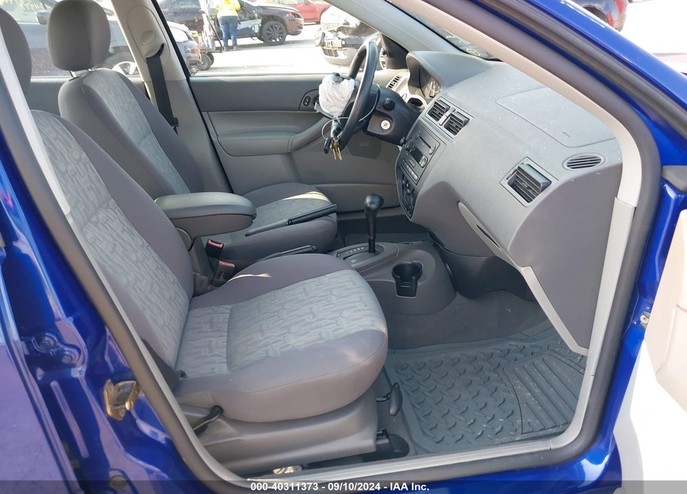 2005 FORD FOCUS ZX4 VIN: 1FAFP34N65W193164
