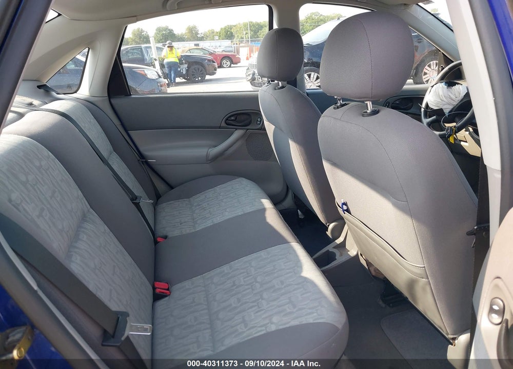 2005 FORD FOCUS ZX4 VIN: 1FAFP34N65W193164