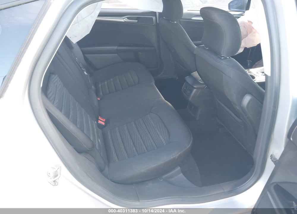 2016 FORD FUSION SE VIN: 3FA6P0H72GR367652