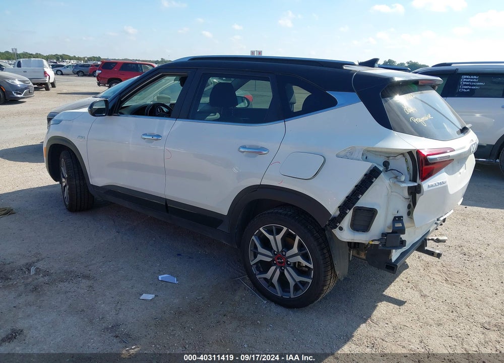 2022 KIA SELTOS SX TURBO VIN: KNDETCA22N7275365