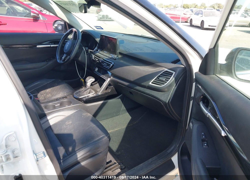 2022 KIA SELTOS SX TURBO VIN: KNDETCA22N7275365