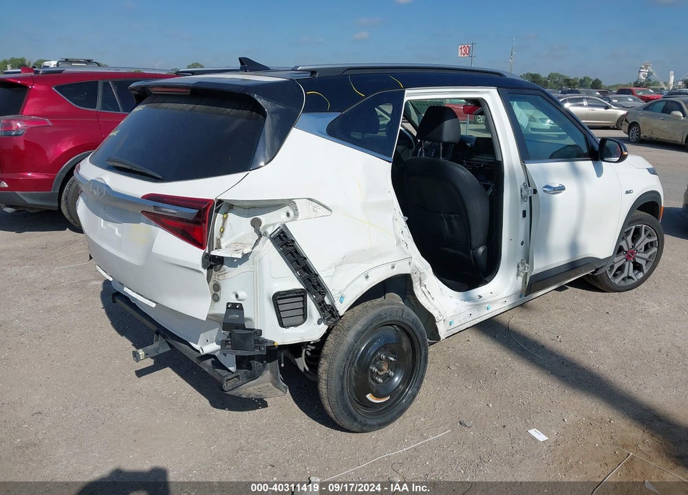 2022 KIA SELTOS SX TURBO VIN: KNDETCA22N7275365
