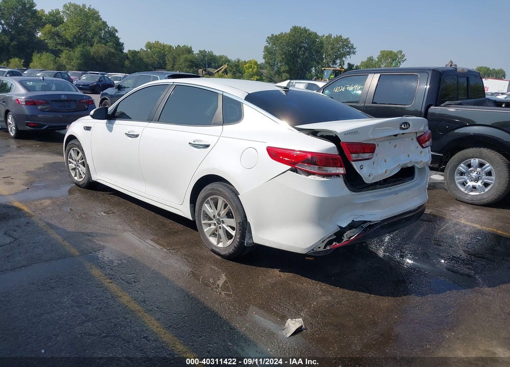 2016 KIA OPTIMA LX VIN: KNAGT4L33G5106990