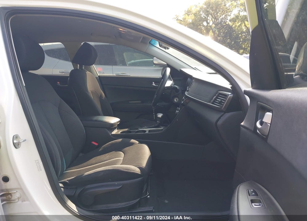 2016 KIA OPTIMA LX VIN: KNAGT4L33G5106990