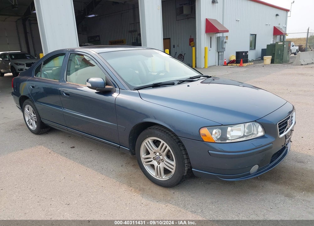2008 VOLVO S60 2.5T VIN: YV1RS592182690936