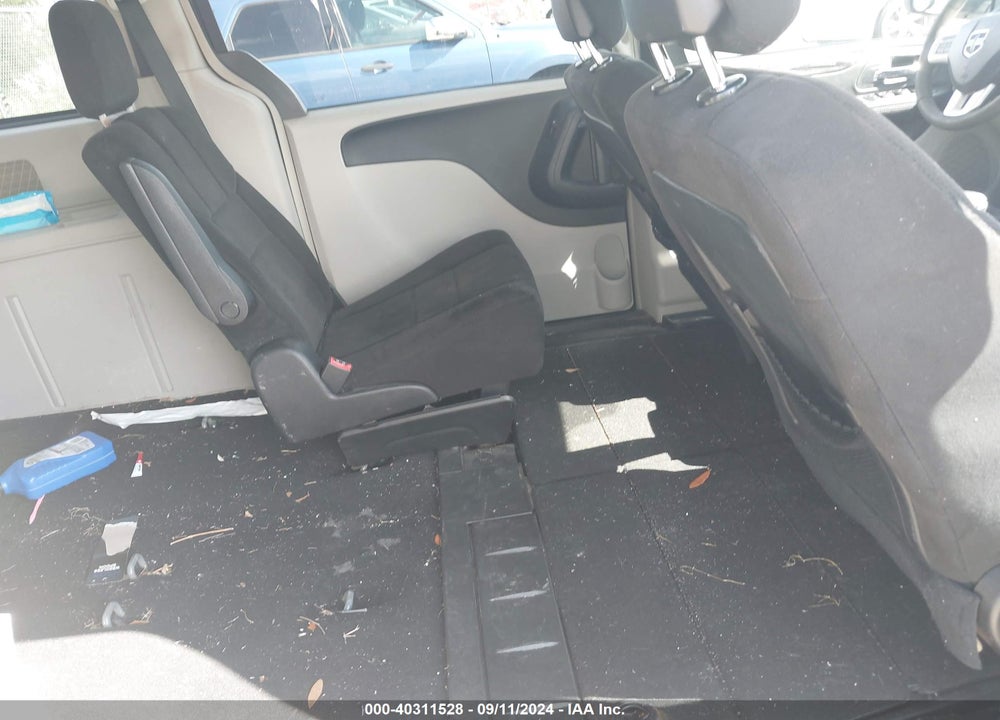2012 DODGE GRAND CARAVAN CREW VIN: 2C4RDGDG5CR251330