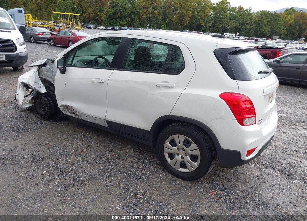 2018 CHEVROLET TRAX LS VIN: 3GNCJKSB9JL229941