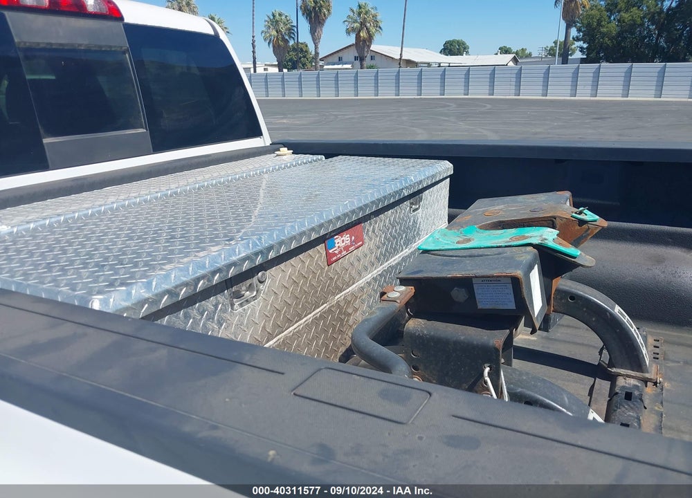 2019 CHEVROLET SILVERADO 3500HD HIGH COUNTRY VIN: 1GC4KYEYXKF265002