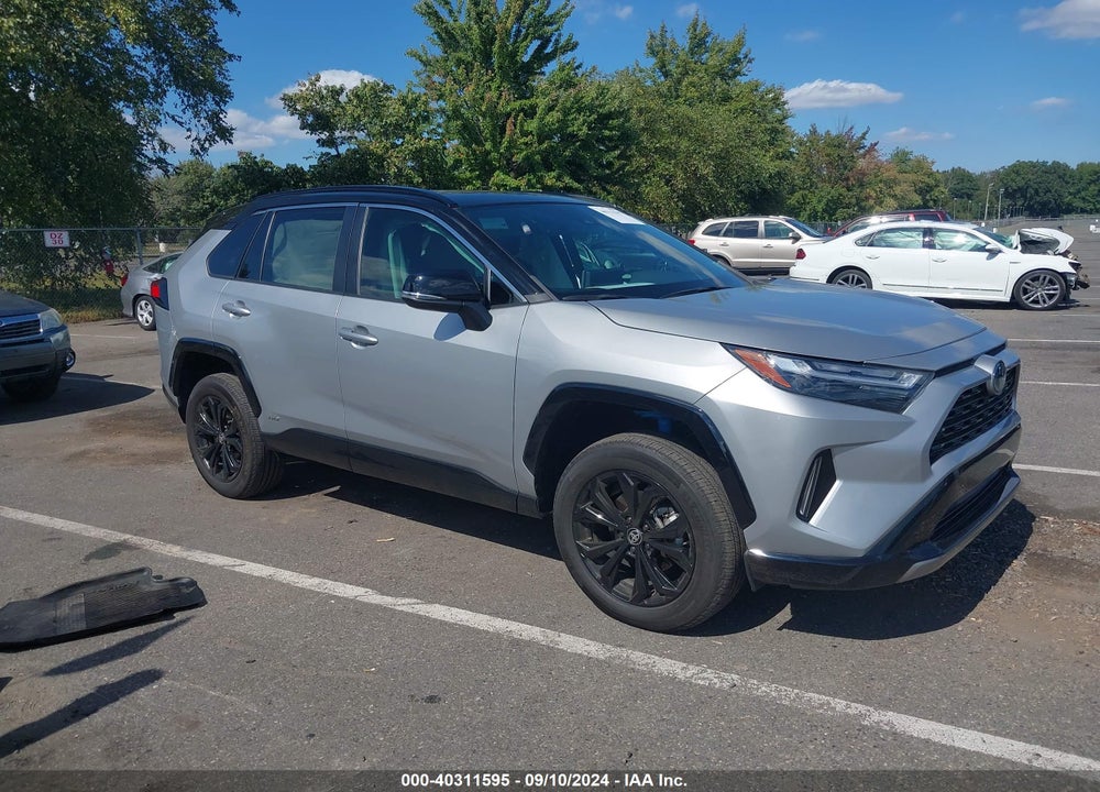 2022 TOYOTA RAV4 HYBRID XSE VIN: 2T3E6RFV3NW037431