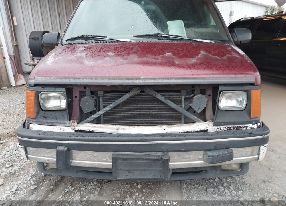 1994 CHEVROLET ASTRO VIN: 1GNDM19Z0RB245967