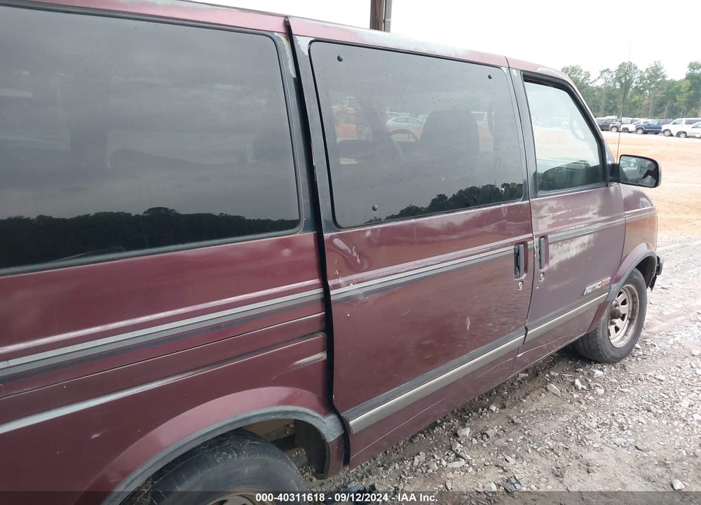 1994 CHEVROLET ASTRO VIN: 1GNDM19Z0RB245967
