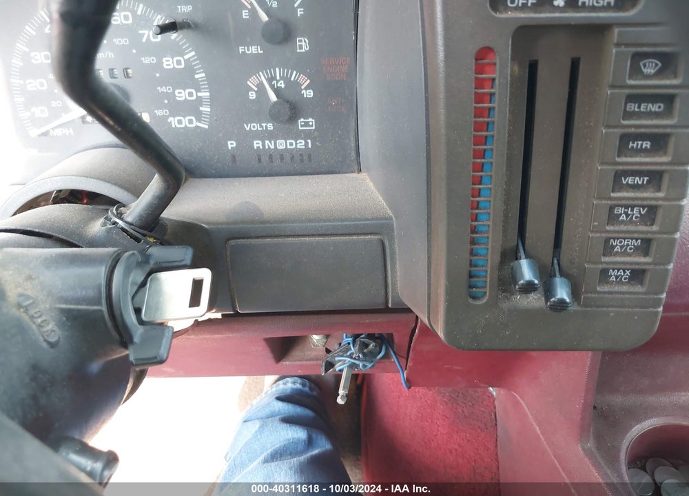 1994 CHEVROLET ASTRO VIN: 1GNDM19Z0RB245967