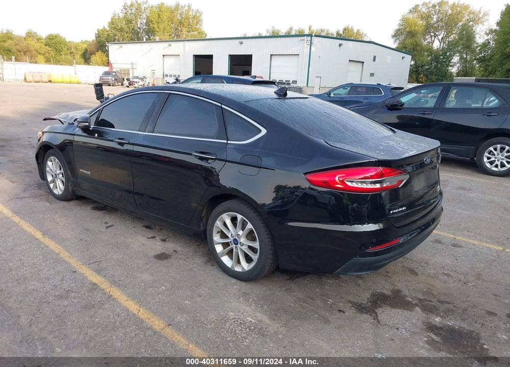 2019 FORD FUSION HYBRID SEL VIN: 3FA6P0MU7KR131986