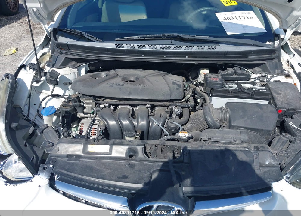 2014 HYUNDAI ELANTRA SE VIN: 5NPDH4AE8EH477958
