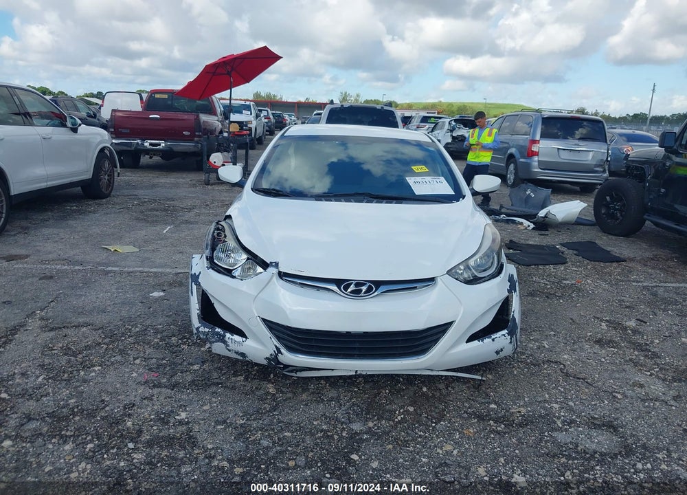 2014 HYUNDAI ELANTRA SE VIN: 5NPDH4AE8EH477958