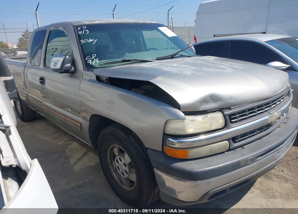 2000 CHEVROLET SILVERADO 1500 LS VIN: 1GCEC19V9YZ343107