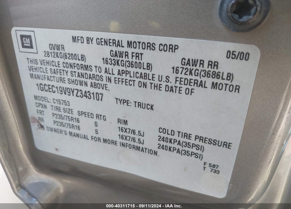 2000 CHEVROLET SILVERADO 1500 LS VIN: 1GCEC19V9YZ343107