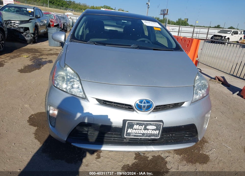 2014 TOYOTA PRIUS THREE VIN: JTDKN3DU0E1785629