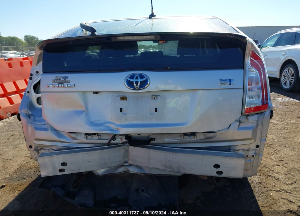 2014 TOYOTA PRIUS THREE VIN: JTDKN3DU0E1785629