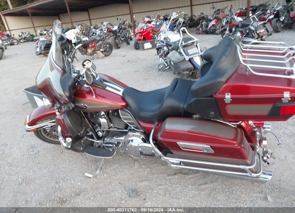 2009 HARLEY-DAVIDSON FLHTCU VIN: 1HD1FC4129Y689804