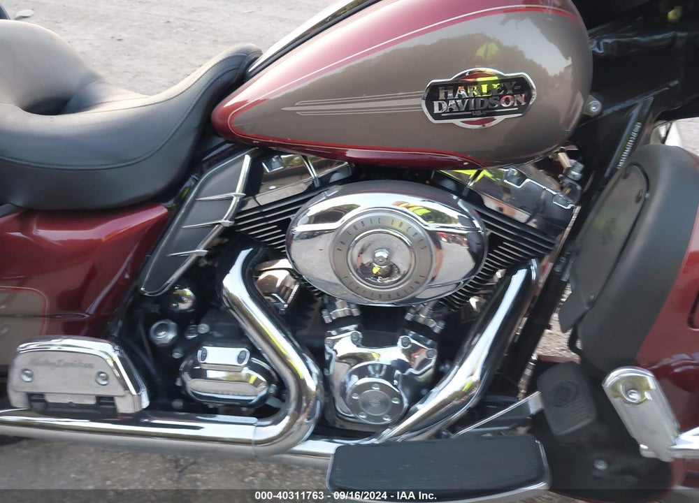 2009 HARLEY-DAVIDSON FLHTCU VIN: 1HD1FC4129Y689804