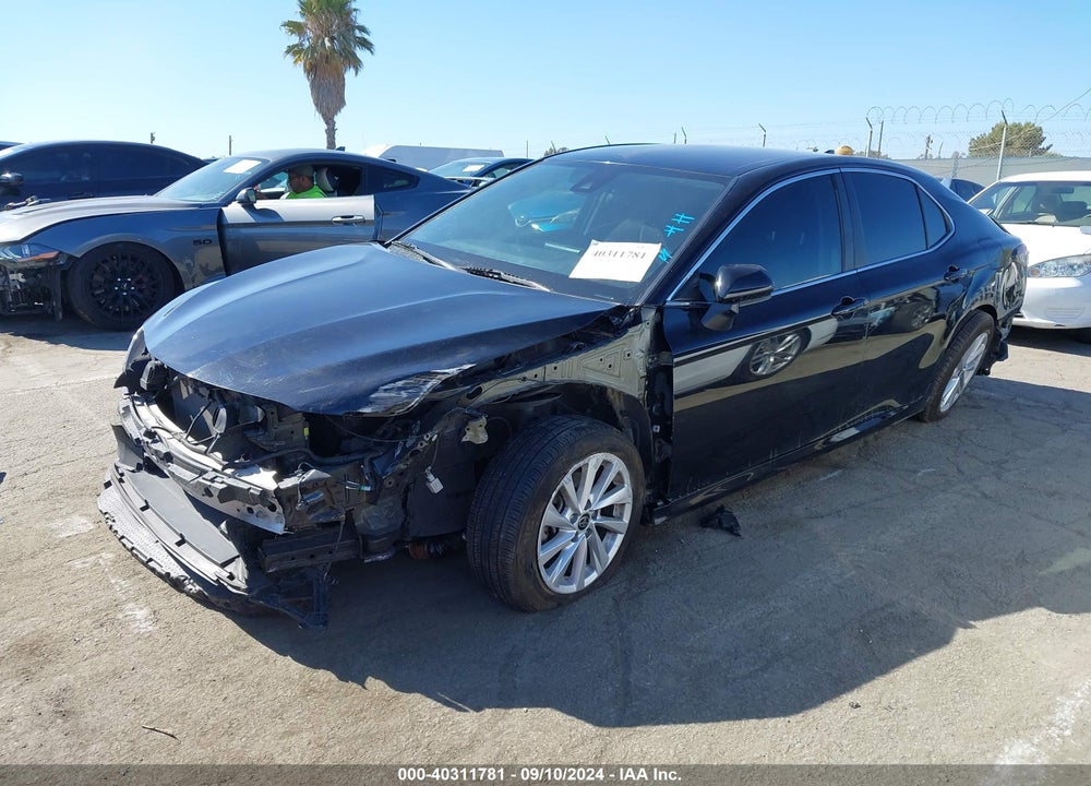 2021 TOYOTA CAMRY LE VIN: 4T1C11AKXMU589343