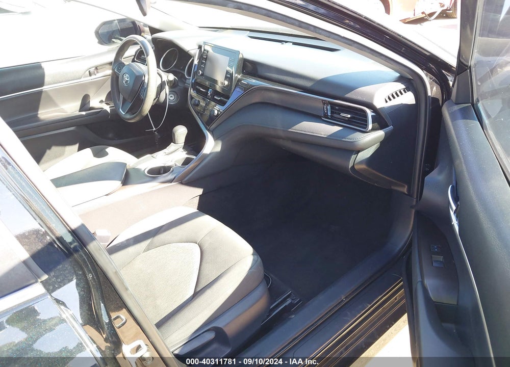 2021 TOYOTA CAMRY LE VIN: 4T1C11AKXMU589343