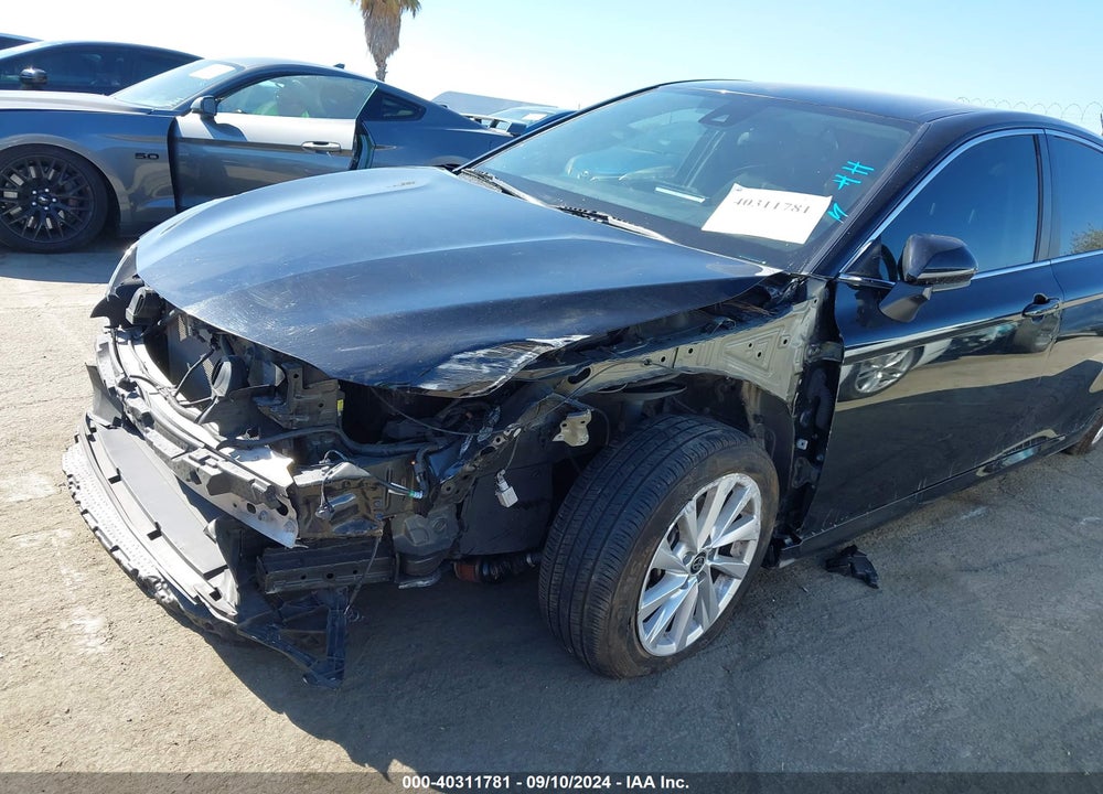 2021 TOYOTA CAMRY LE VIN: 4T1C11AKXMU589343
