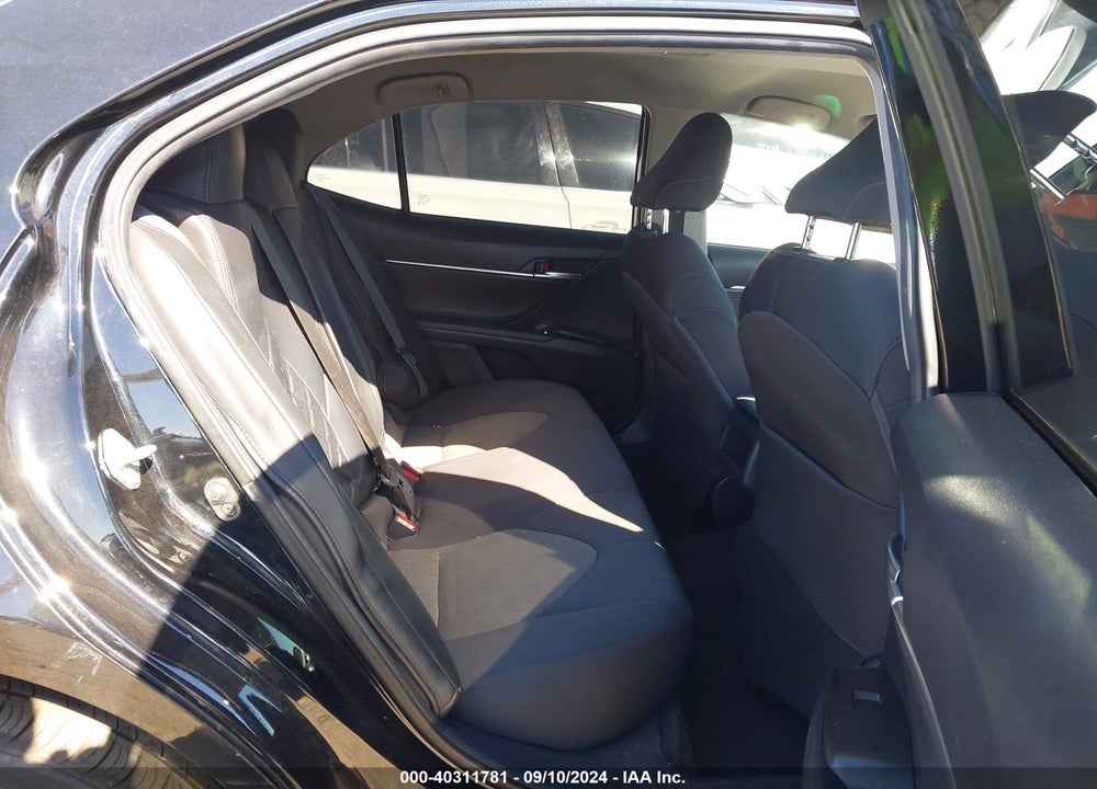 2021 TOYOTA CAMRY LE VIN: 4T1C11AKXMU589343