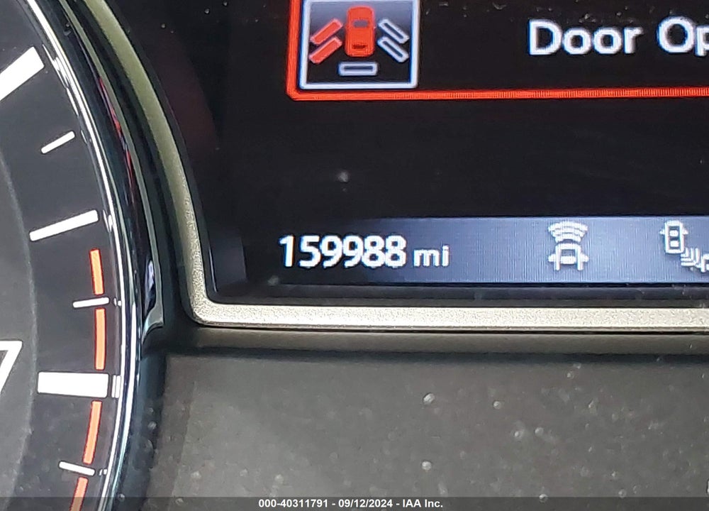 2019 NISSAN PATHFINDER SL VIN: 5N1DR2MM9KC614087