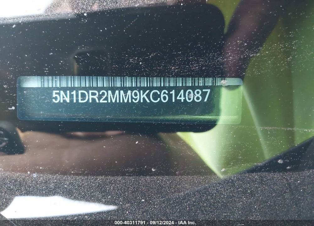 2019 NISSAN PATHFINDER SL VIN: 5N1DR2MM9KC614087