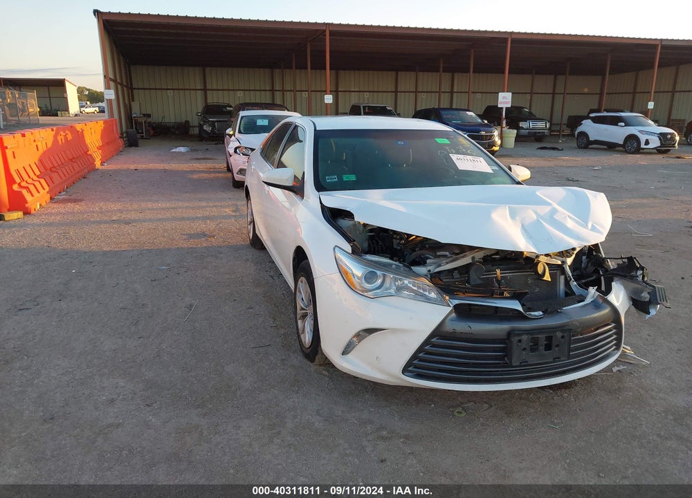 2017 TOYOTA CAMRY LE VIN: 4T1BF1FKXHU641100