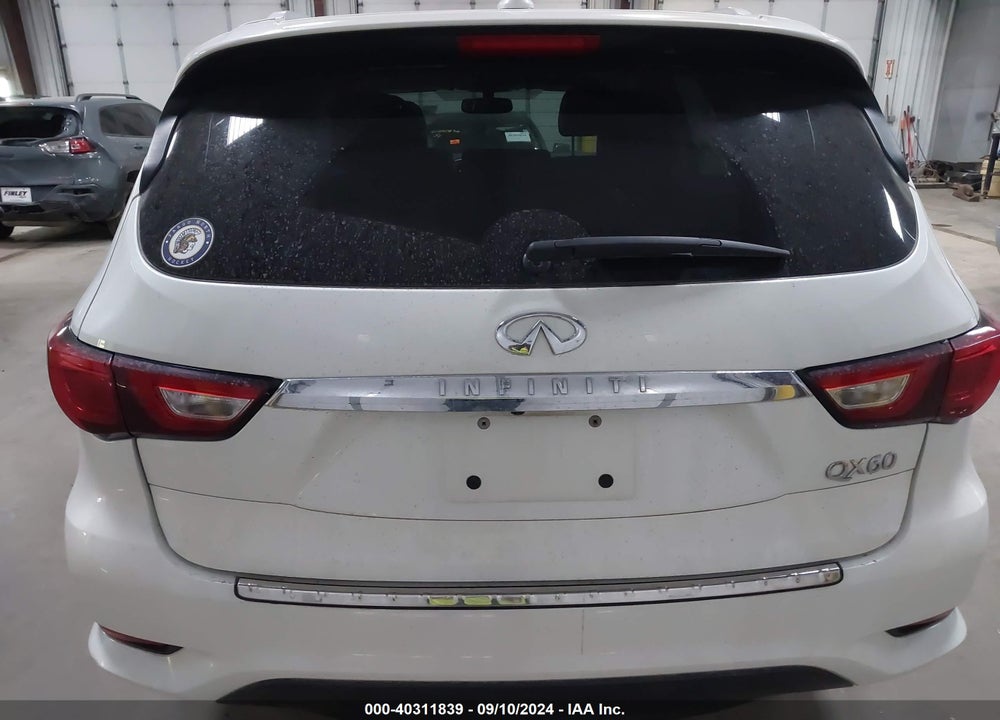 2017 INFINITI QX60 VIN: 5N1DL0MM6HC546118