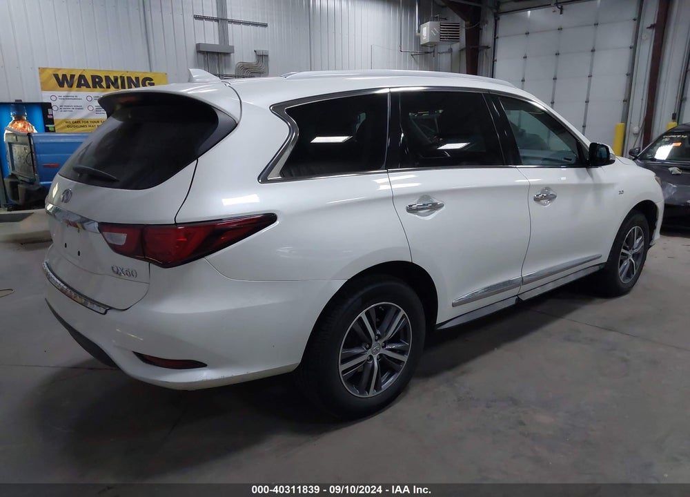 2017 INFINITI QX60 VIN: 5N1DL0MM6HC546118