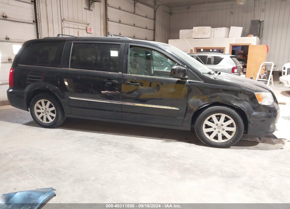 2013 CHRYSLER TOWN & COUNTRY TOURING VIN: 2C4RC1BG2DR641502