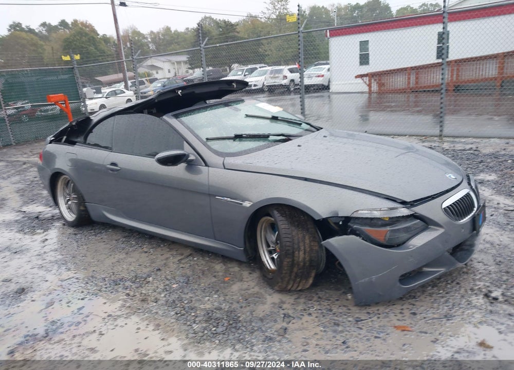 2007 BMW M6 VIN: WBSEK93517CY78744