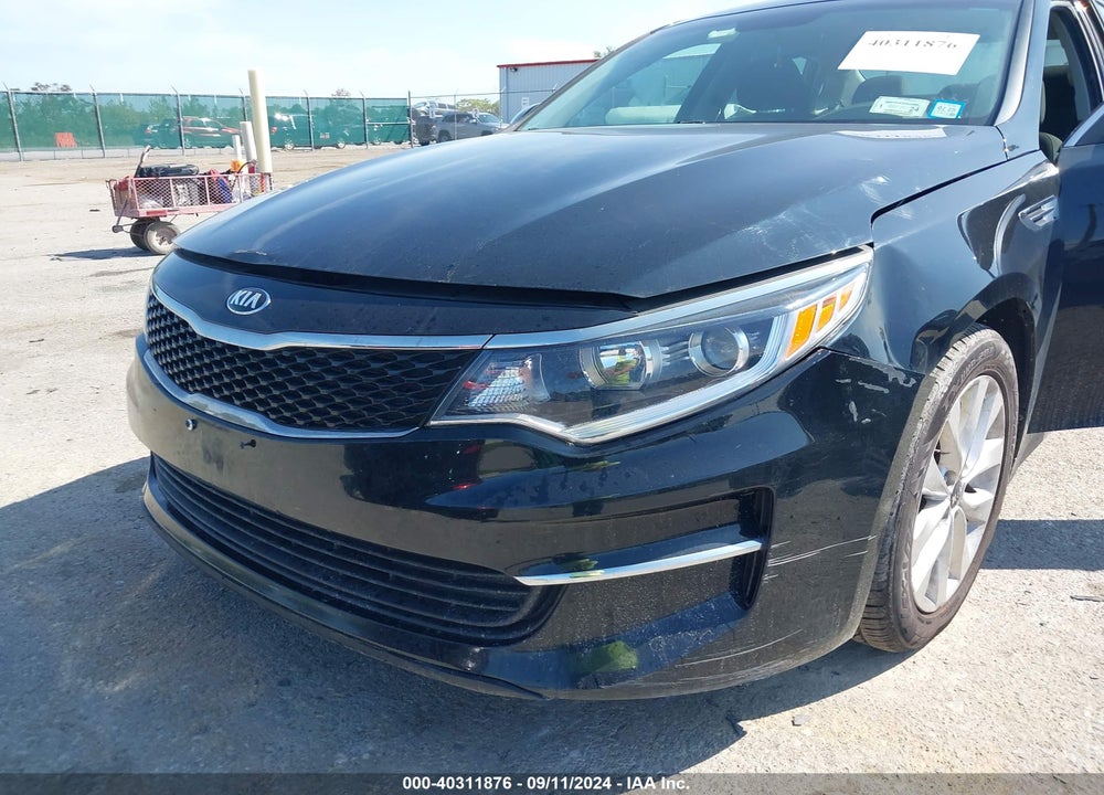2018 KIA OPTIMA LX VIN: 5XXGT4L31JG265156
