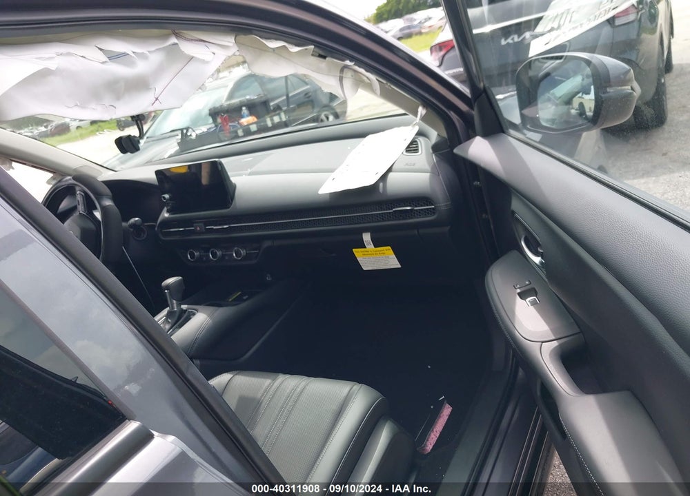 2024 HONDA HR-V 2WD EX-L/2WD EX-L W/O BSI VIN: 3CZRZ1H78RM761433