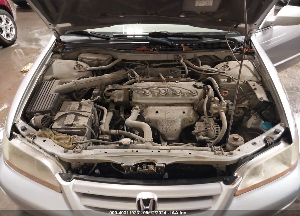 2002 HONDA ACCORD 2.3 LX VIN: 1HGCG56482A160979