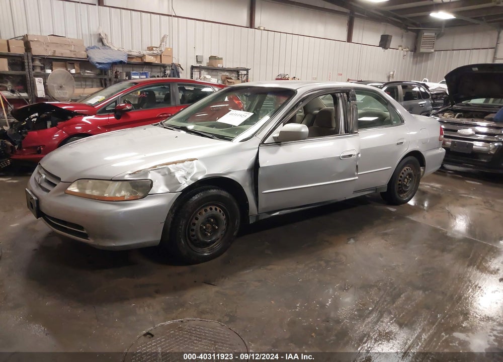 2002 HONDA ACCORD 2.3 LX VIN: 1HGCG56482A160979