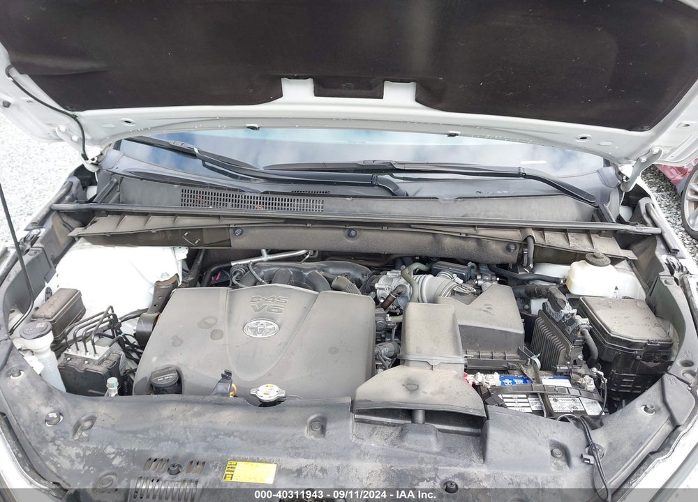 2019 TOYOTA HIGHLANDER XLE VIN: 5TDJZRFH8KS605475