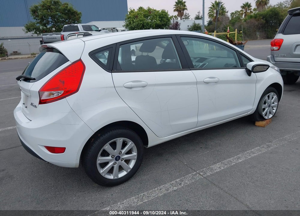 2011 FORD FIESTA SE VIN: 3FADP4EJ2BM159999