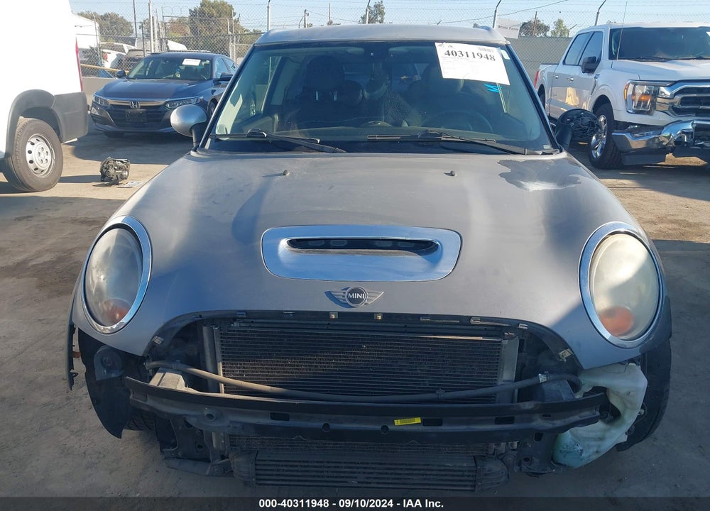 2009 MINI COOPER S CLUBMAN VIN: WMWMM335X9TP72531