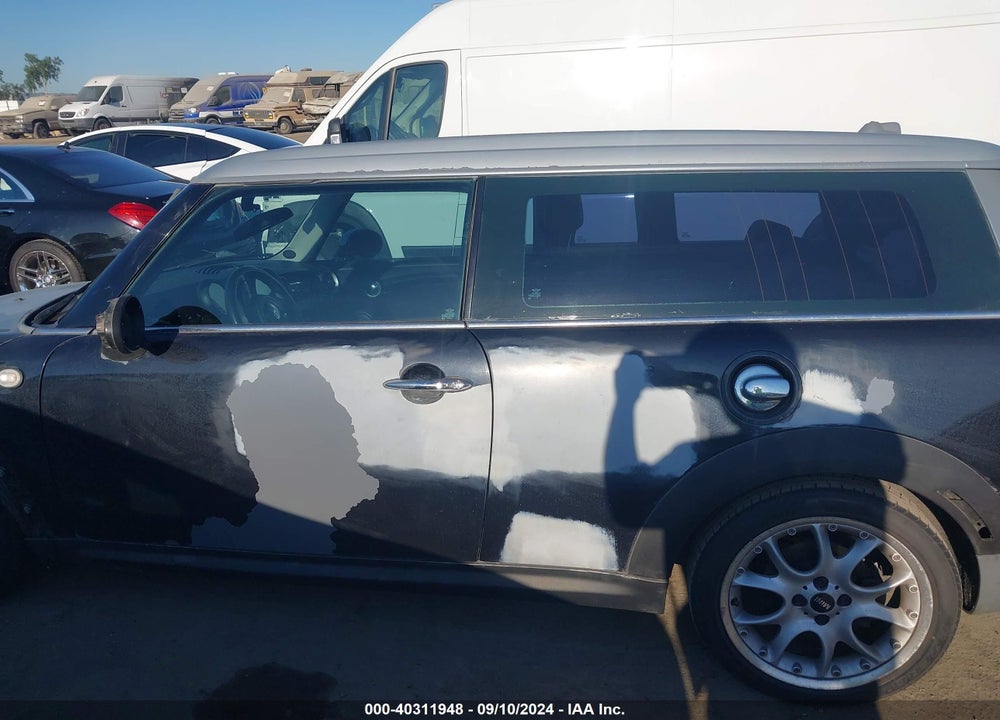 2009 MINI COOPER S CLUBMAN VIN: WMWMM335X9TP72531