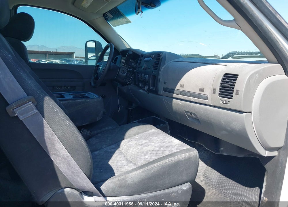 2014 CHEVROLET SILVERADO 2500HD WORK TRUCK VIN: 1GC0CVCGXEF145919