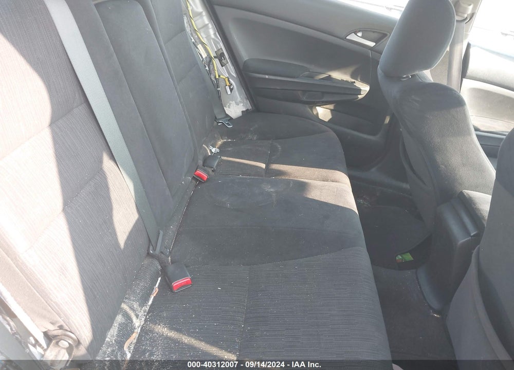 2011 HONDA ACCORD 2.4 LX VIN: 1HGCP2F36BA153504