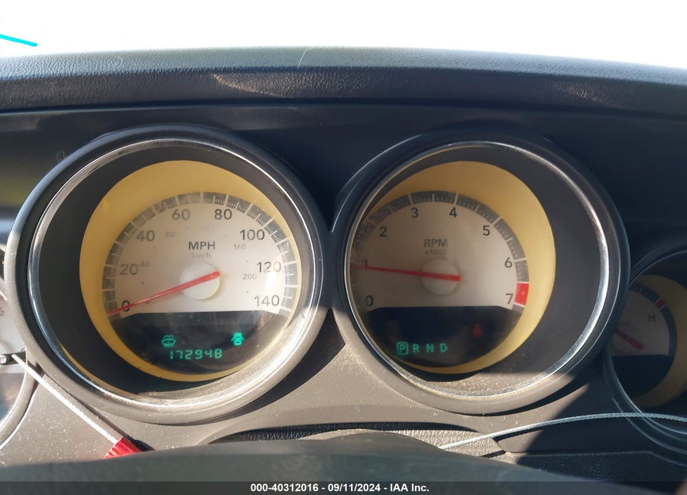 2010 DODGE CHALLENGER VIN: 2B3CJ4DV4AH240643