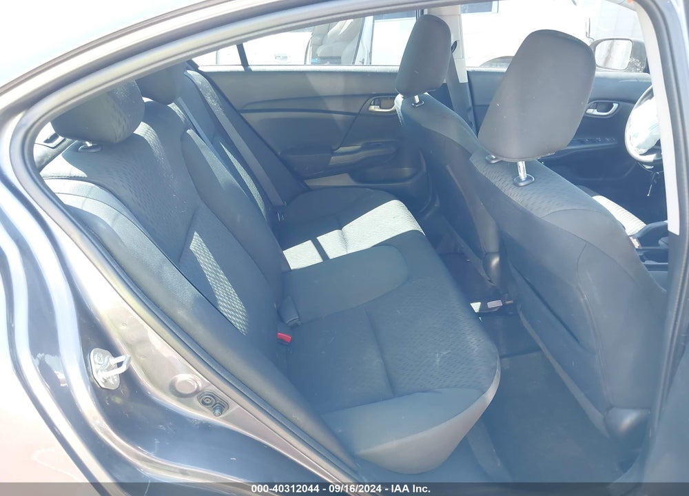 2015 HONDA CIVIC LX VIN: 19XFB2F53FE118403
