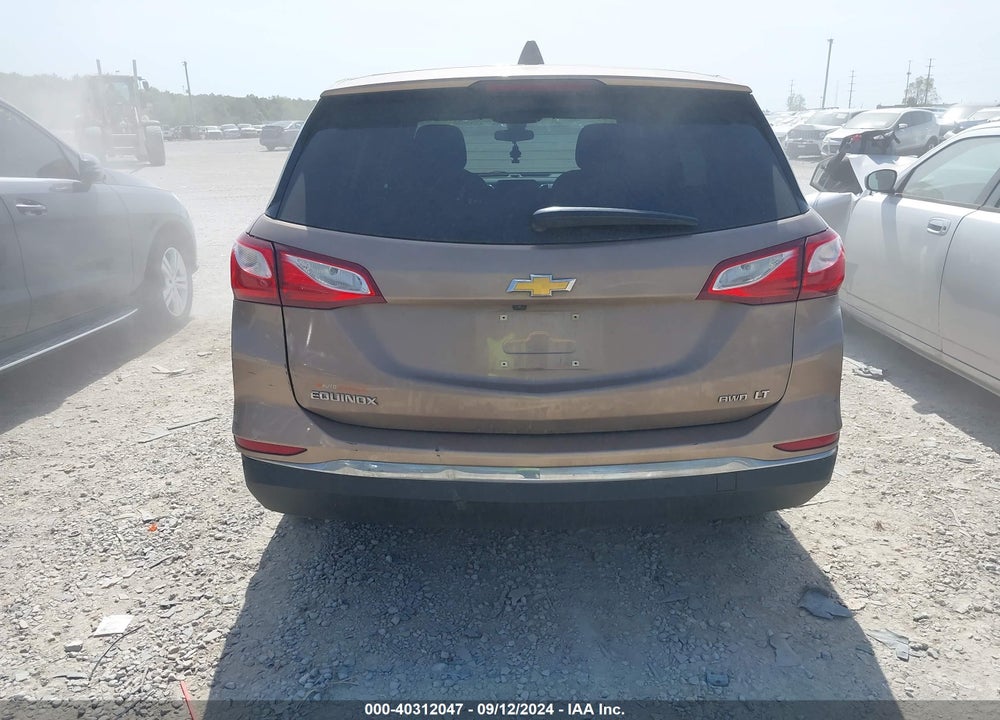 2019 CHEVROLET EQUINOX LT VIN: 2GNAXTEV2K6141188