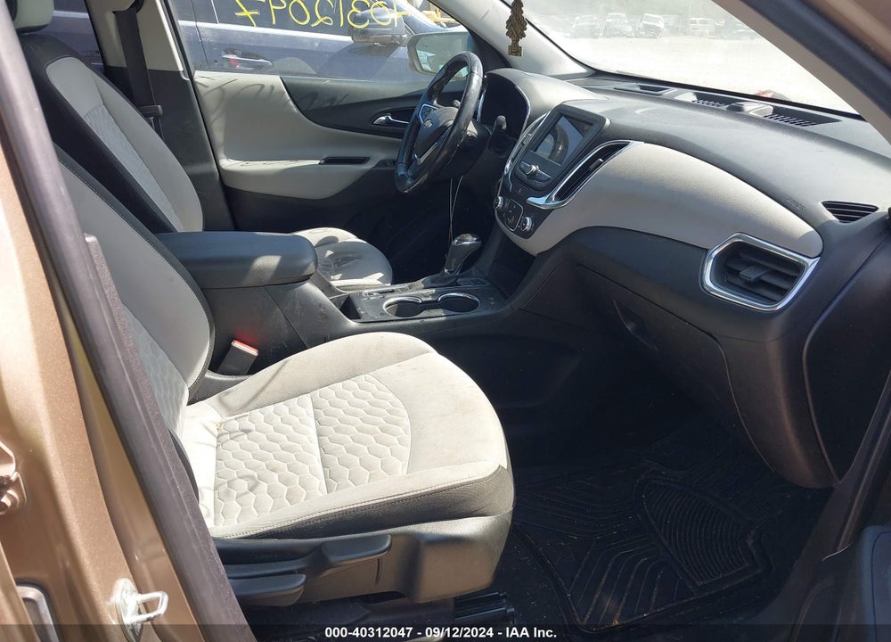 2019 CHEVROLET EQUINOX LT VIN: 2GNAXTEV2K6141188